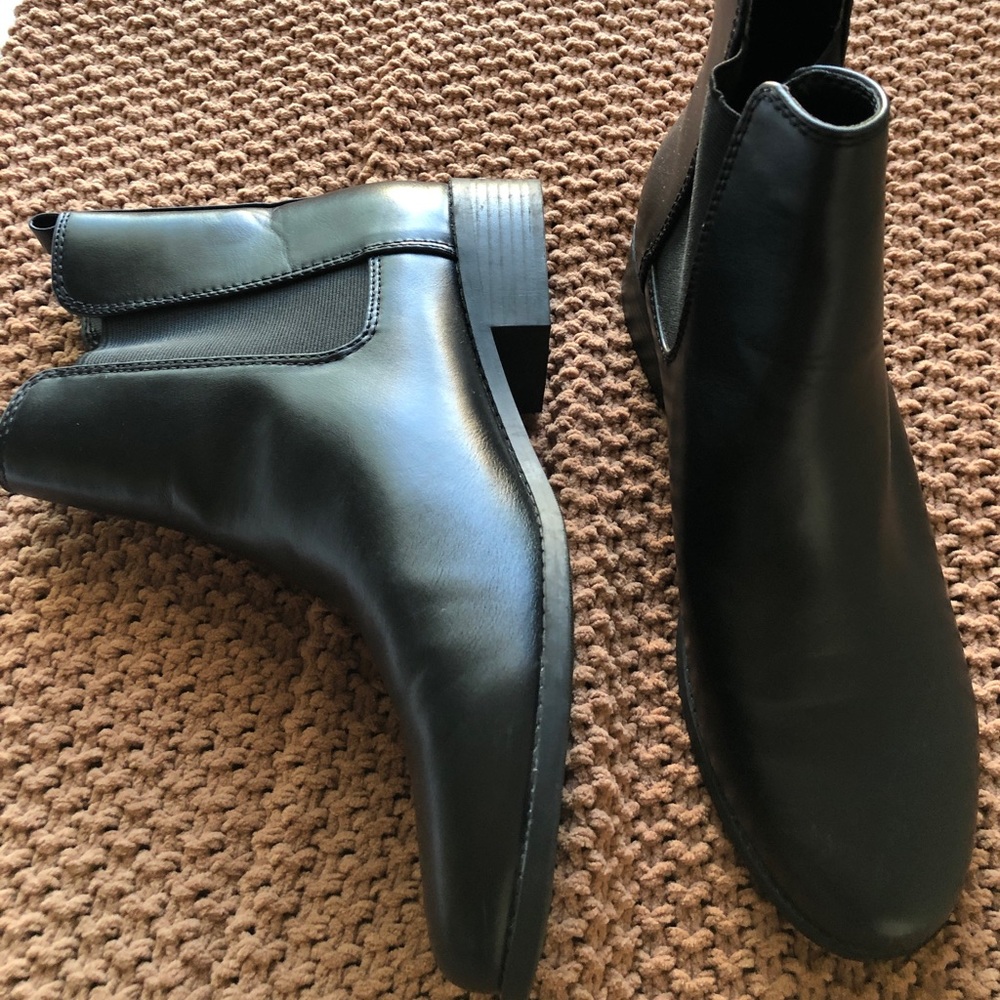 Chelsea style boots